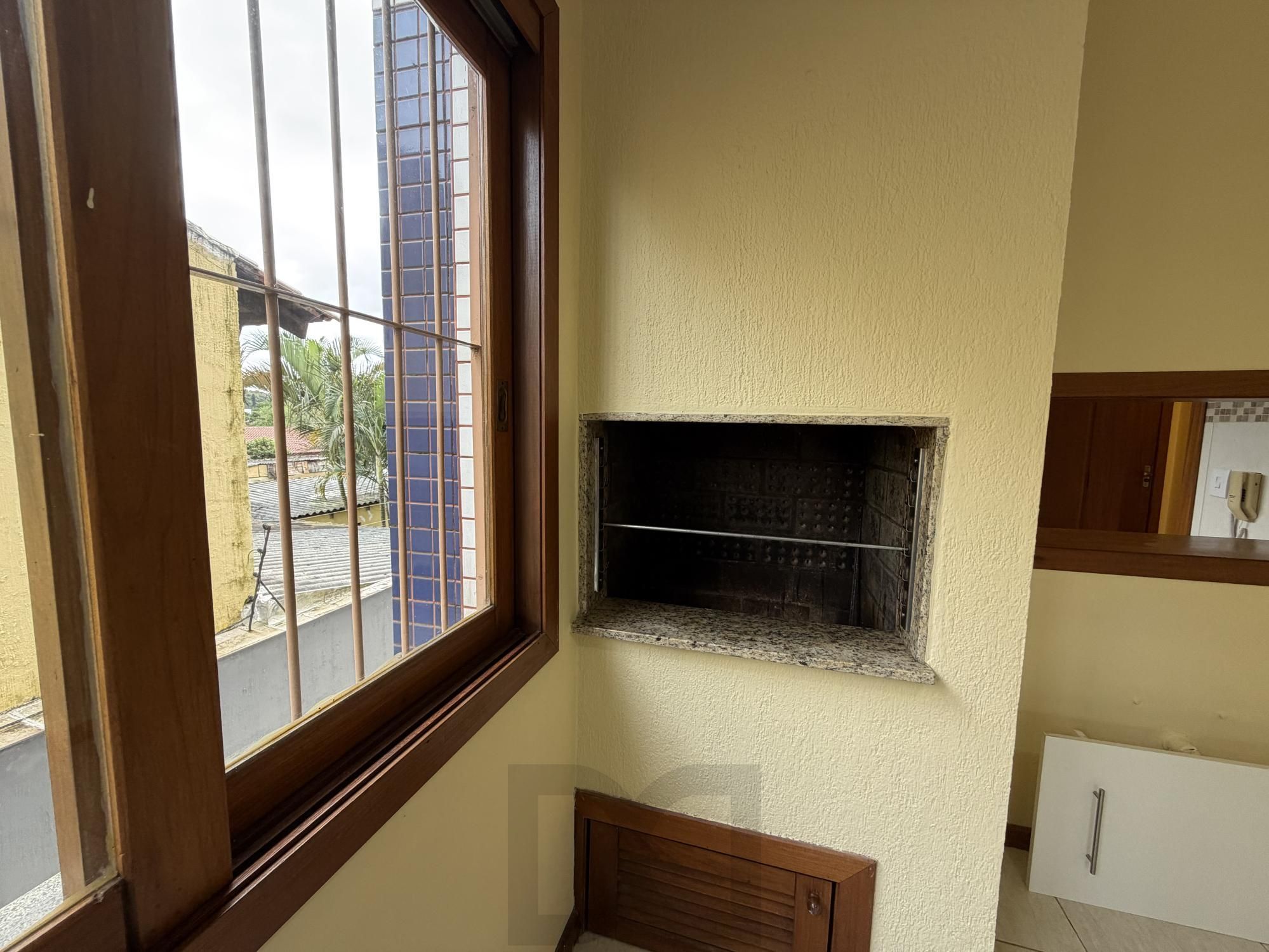 Apartamento Garden com 2 dormitórios, sendo 1 suíte, churrasqueira e lareira, 2 vagas de garagem cobertas. — foto 32