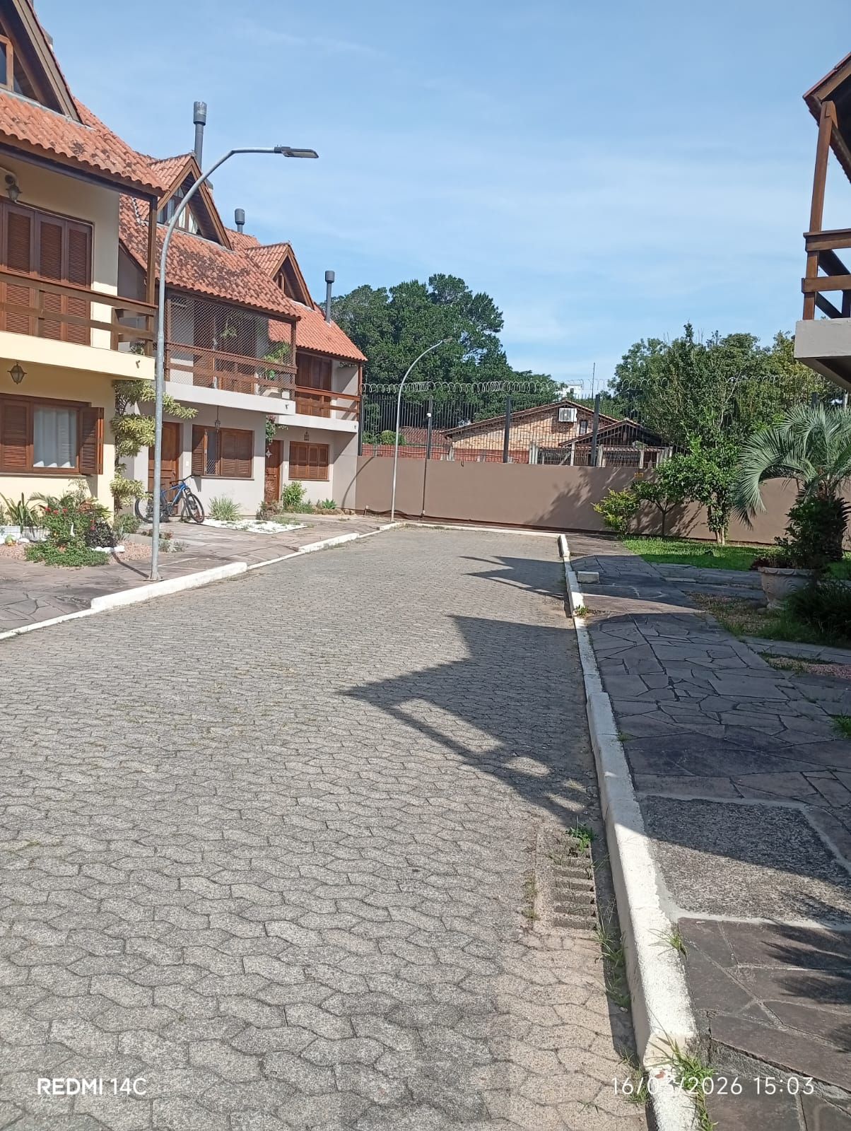 SOBRADO PARA ALUGAR EM CONDOMÍNIO FECHADO NO GUARUJÁ! — foto 31