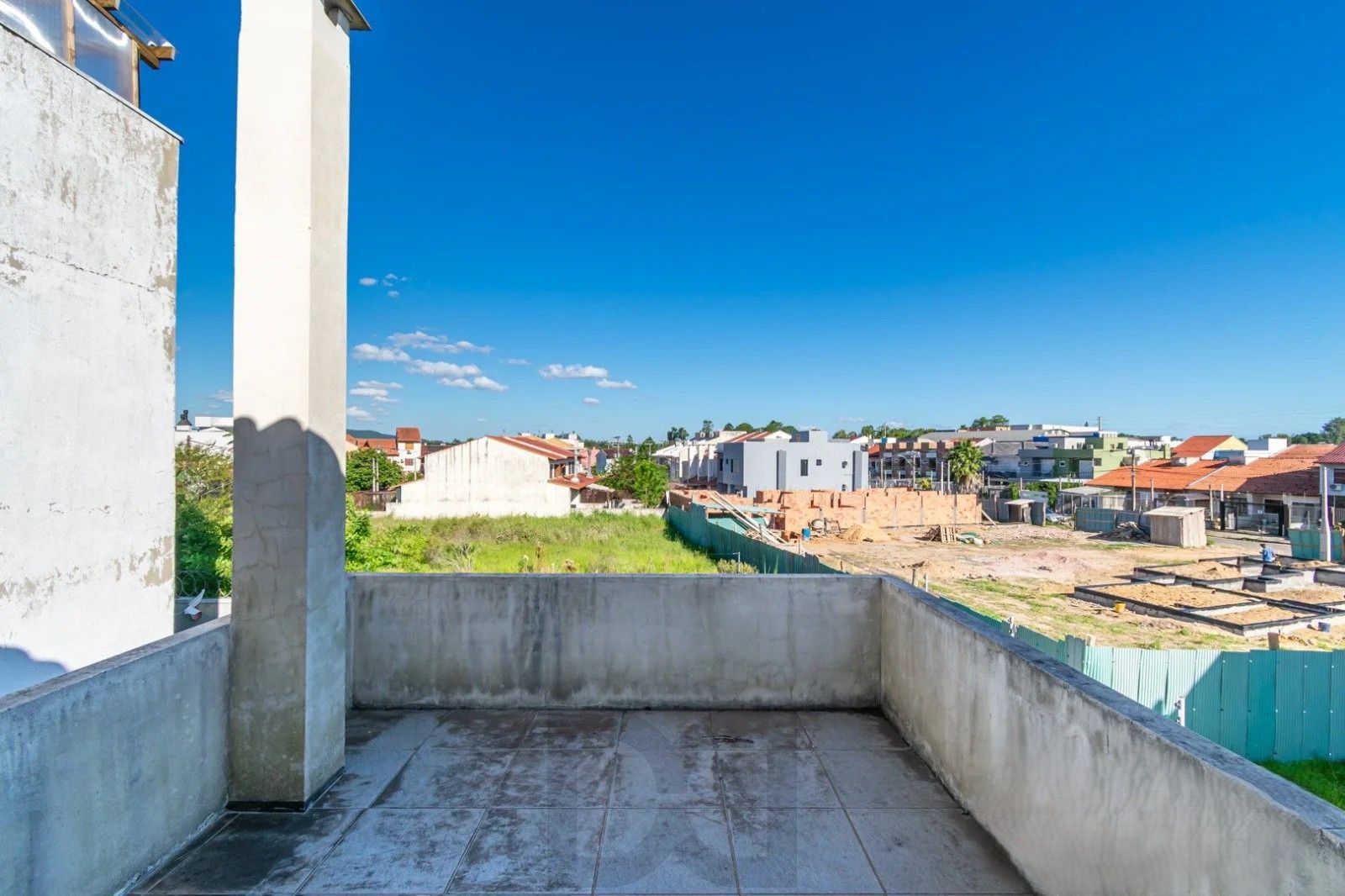 Excelente sobrado, semimobiliado, com 77m², 2 dormitórios e 1 vaga de garagem, para locação no Hípica Boulevard – Zona Sul. — foto 16