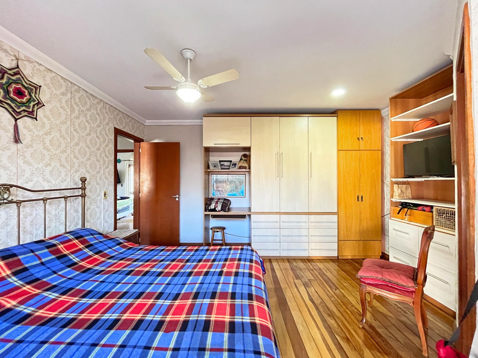 Casa Espaçosa com 274m² e Piscina – Vista Privilegiada para o Guaíba — foto 16