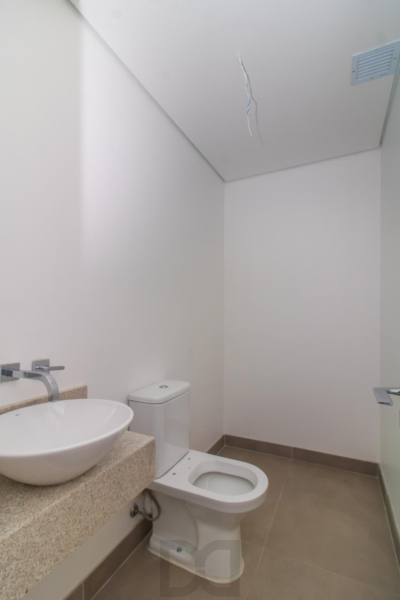APARTAMENTO DUPLEX - 177m², 3 dormitórios, sendo 3 suites, Menino Deus — foto 31