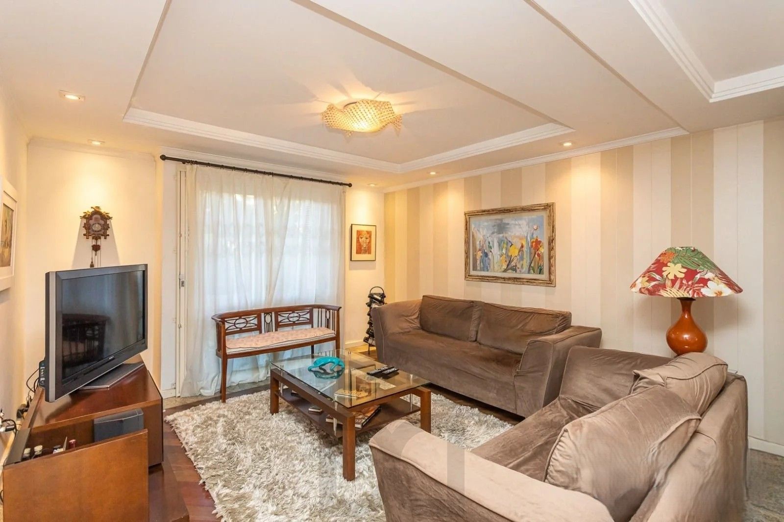 Casa em condomínio no Bairro Ipanema com 4 dormitórios sendo 2 suítes e 3 vagas de garagem. — foto 4