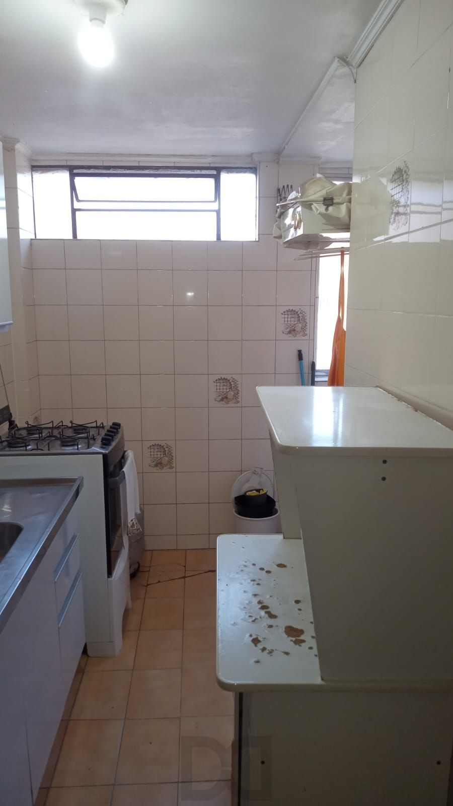 Apartamento no Bairro Cristal com 2 dormitórios. — foto 7
