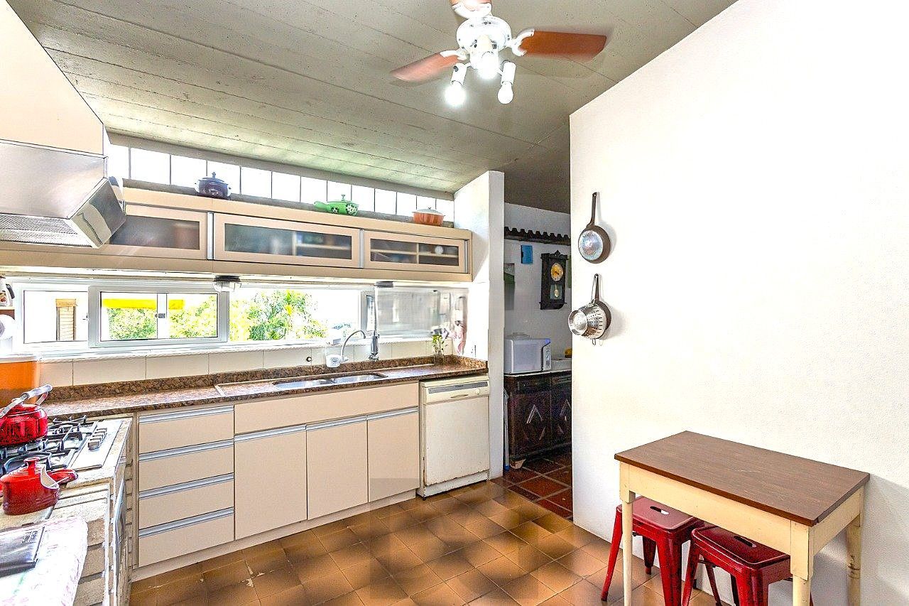 CASA À VENDA | VILA ASSUNÇÃO 600 m² de área construída | 3 dormitórios | 1 suíte master | 8 vagas de garagem. — foto 11