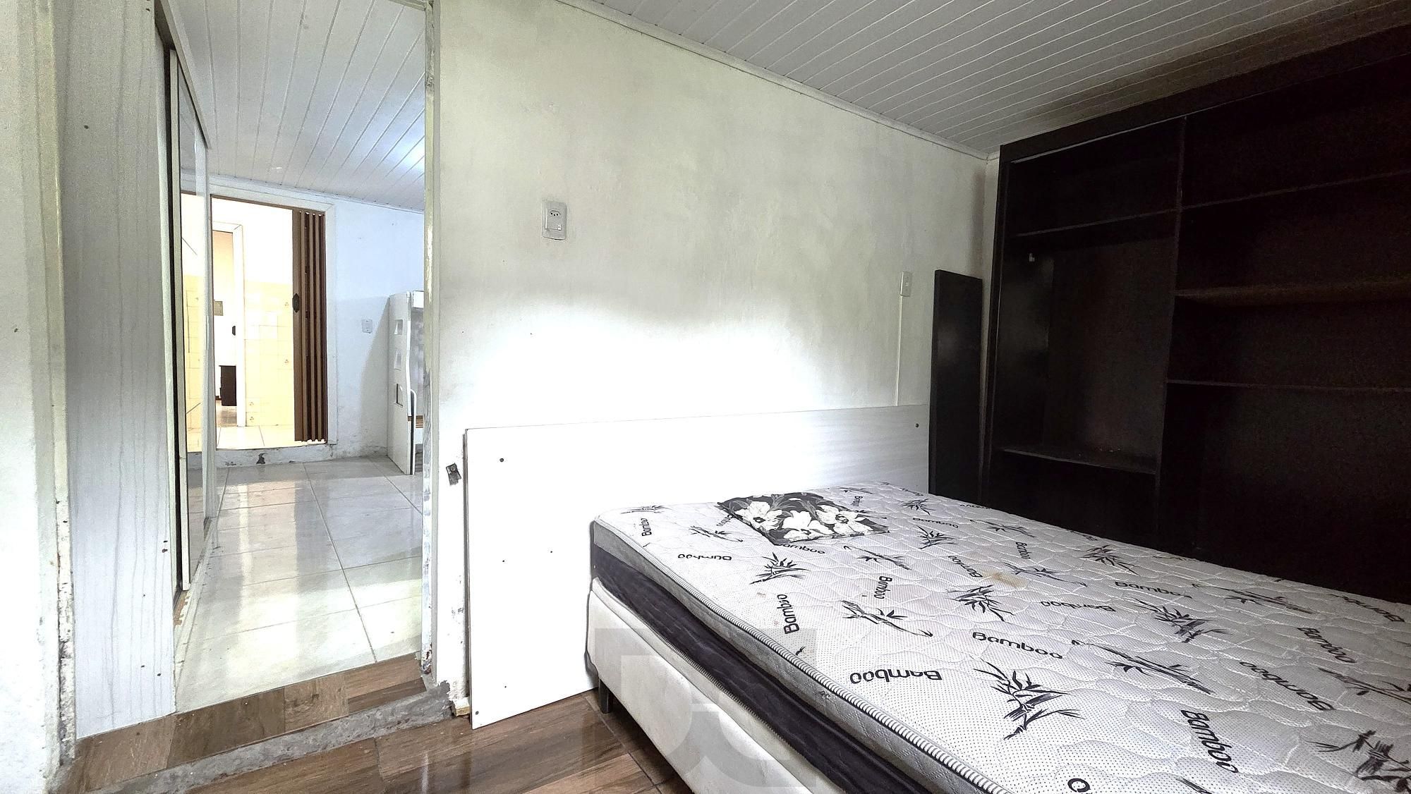 Casa 2 dormitórios, 90m² de área privativa e terreno com 358m2, amplo pátio e 3 vagas de garagem no bairro Camaquã – Porto Alegre — foto 18