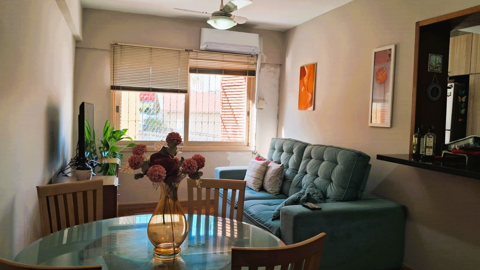 Lindo Apartamento com 1 dormitório no Bairro Menino Deus. — foto 18