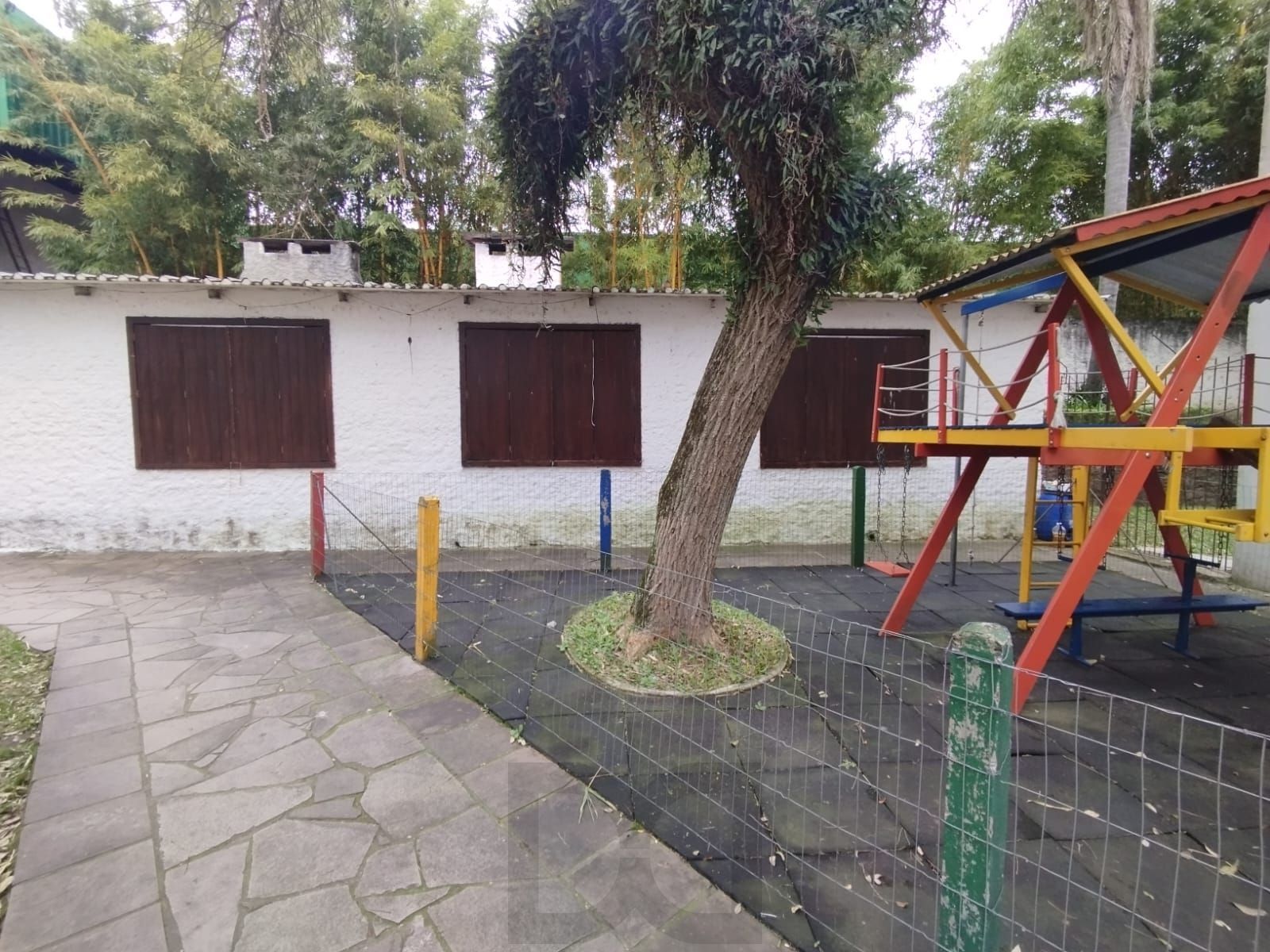 Apartamento 01 dormitório, sala, cozinha, banheiro,1 vaga rotativa. — foto 13