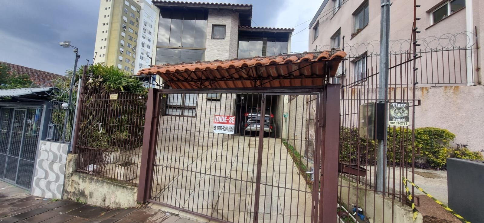 ótimo sobrado em localização estratégica. — foto 1