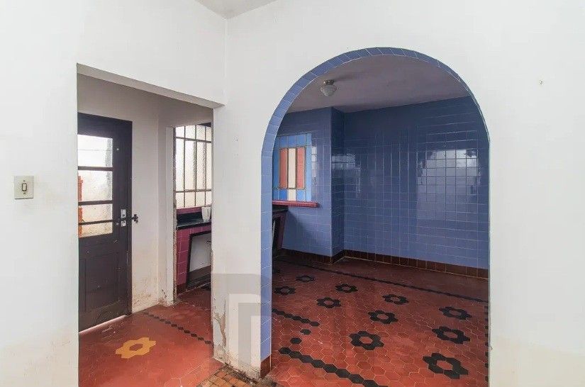 Terreno amplo com 420 m² (14x30), localizado em uma das regiões mais valorizadas do bairro Menino Deus. — foto 15