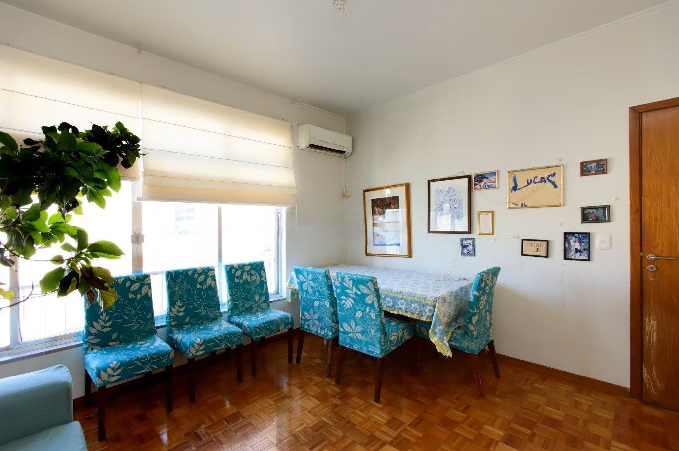 Amplo apartamento de 130m² privativos no Centro Histórico de Porto Alegre. — foto 3
