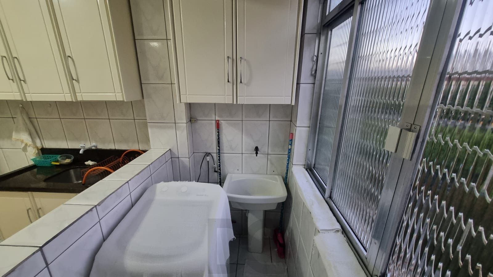 Ótimo apartamento 2 dormitórios. — foto 16