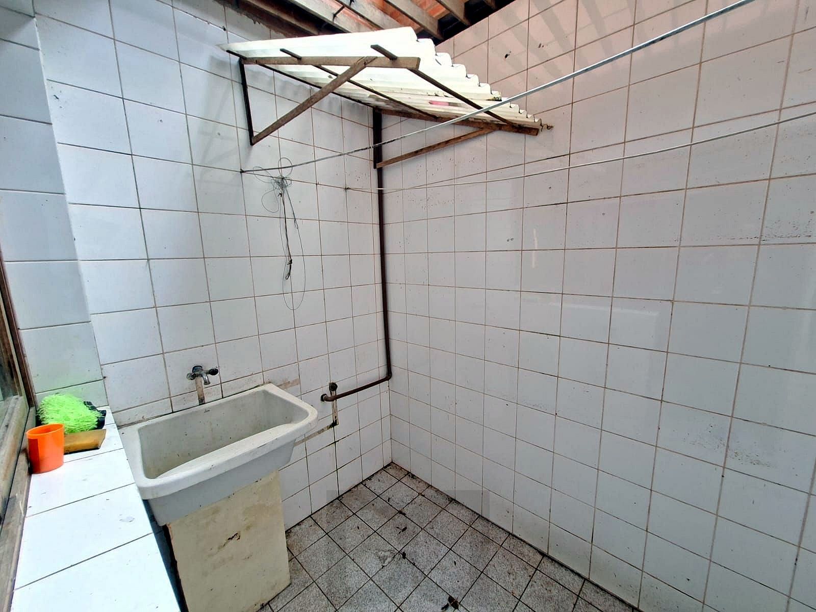 Casa com 3 quartos para alugar no bairro Espírito Santo, em Porto Alegre, RS — foto 22