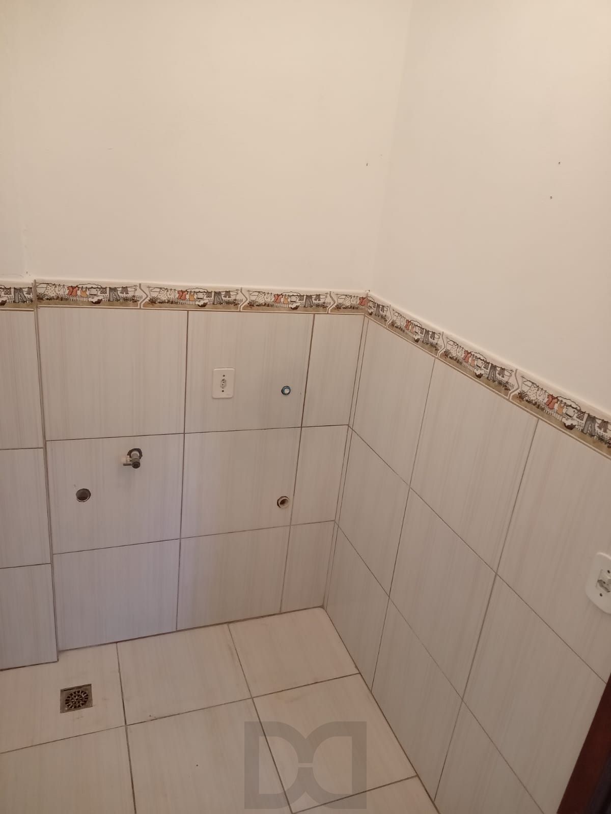 Casa com 1 Dormitório no Bairro Ponta Grossa. — foto 9