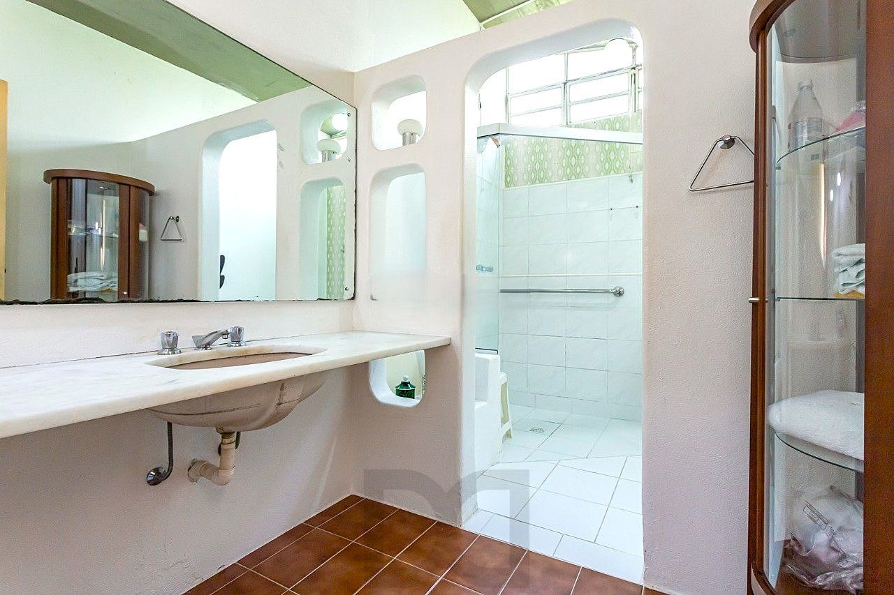 CASA À VENDA | VILA ASSUNÇÃO 600 m² de área construída | 3 dormitórios | 1 suíte master | 8 vagas de garagem. — foto 19