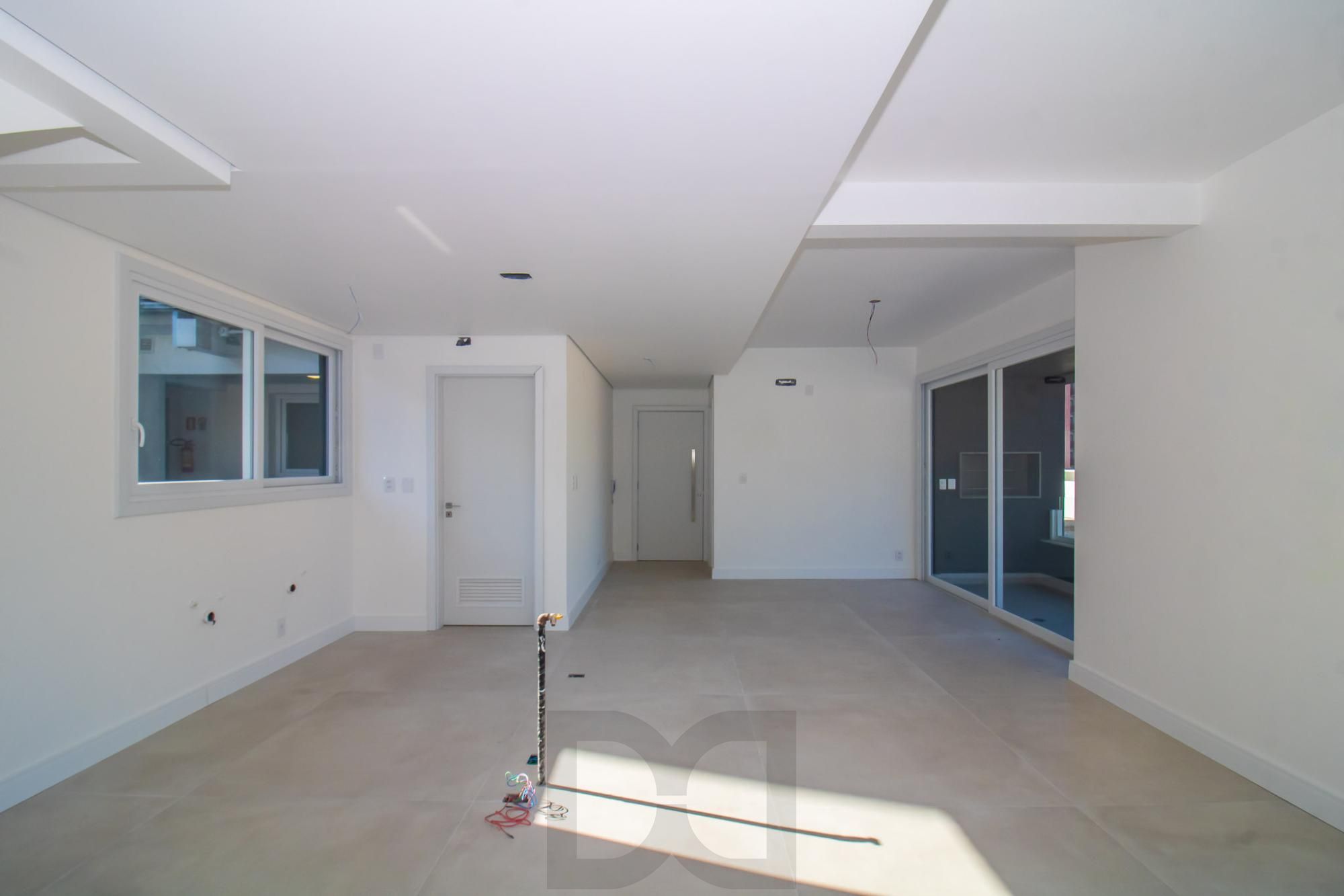 APARTAMENTO DUPLEX - 177m², 3 dormitórios, sendo 3 suites, Menino Deus — foto 25