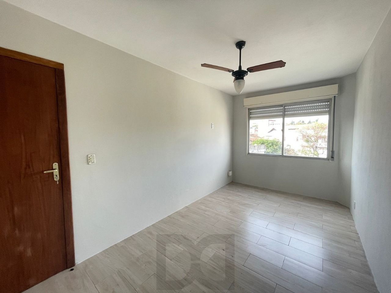 Ótimo apartamento com 2 dormitórias no bairro Menino Deus. — foto 11
