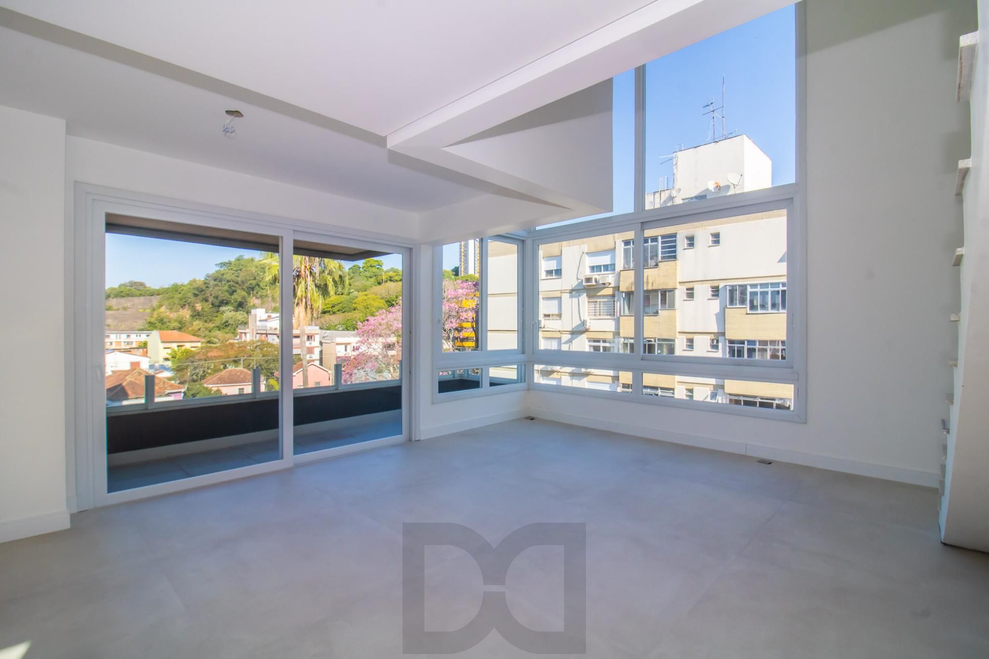 APARTAMENTO DUPLEX - 177m², 3 dormitórios, sendo 3 suites, Menino Deus — foto 3