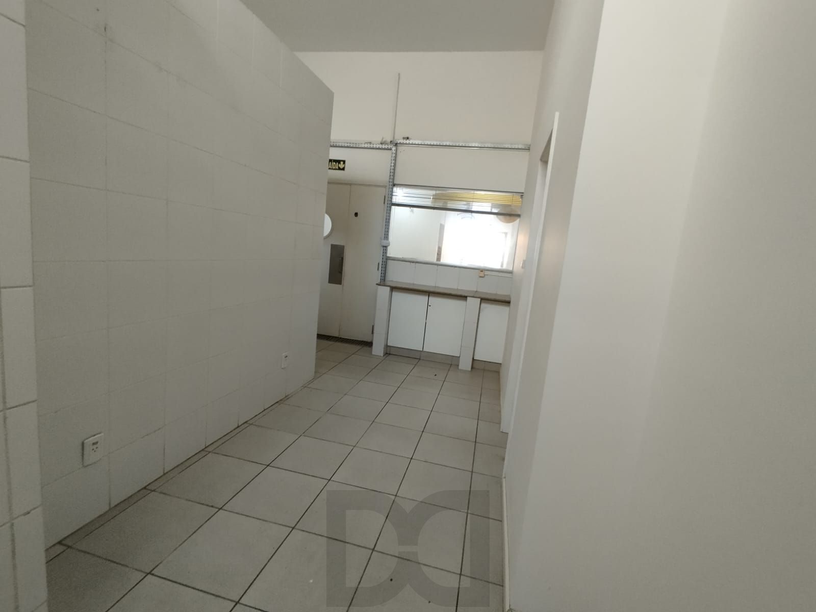Loja na Tristeza com 360m², 17 vagas, 3 banheiros para locação. — foto 28