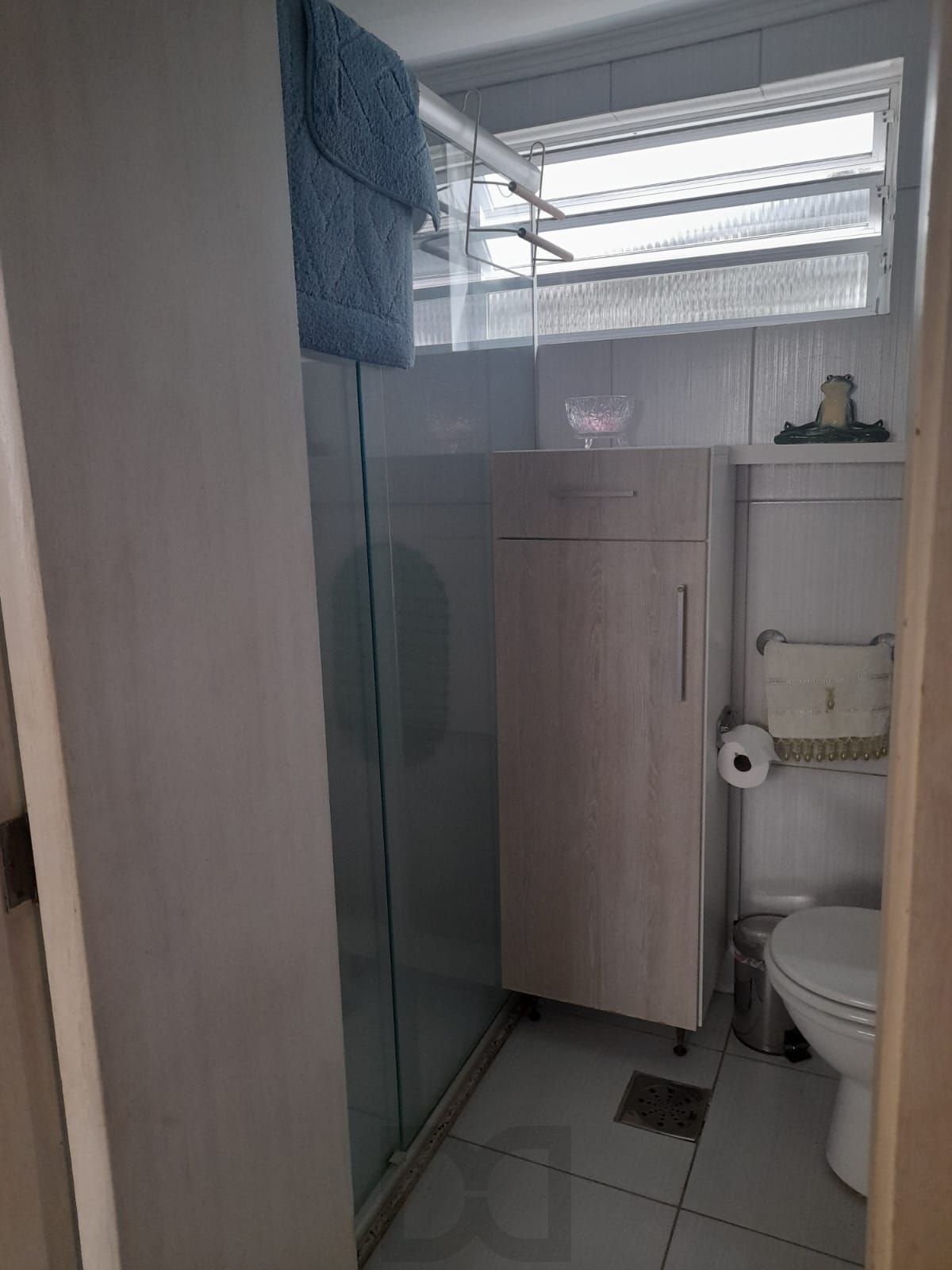 Casa mista, 4 dormitórios, sendo 1 suíte. — foto 11