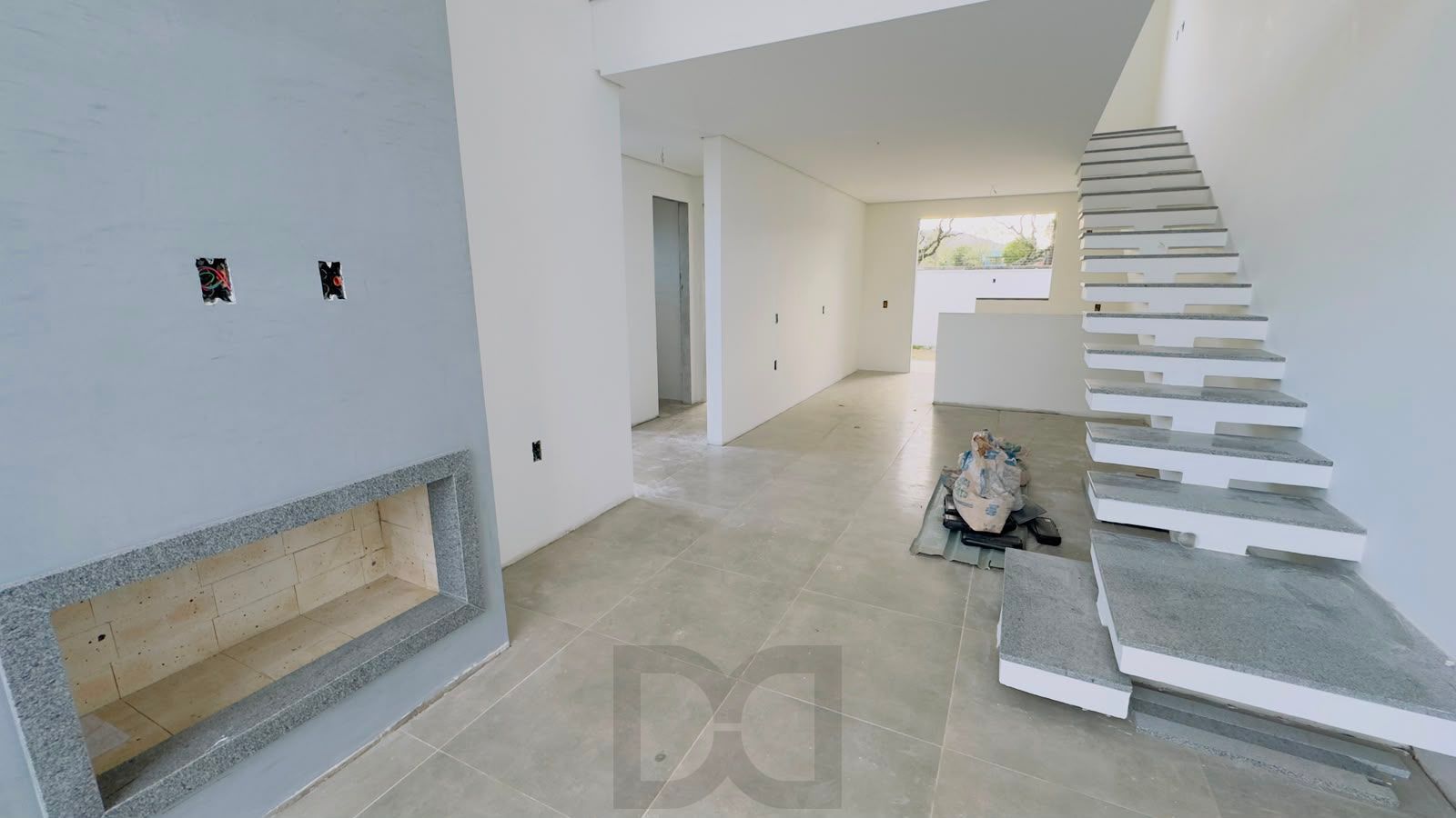 Casa em Condomínio 3 dormitórios no Bairro Hípica. — foto 2
