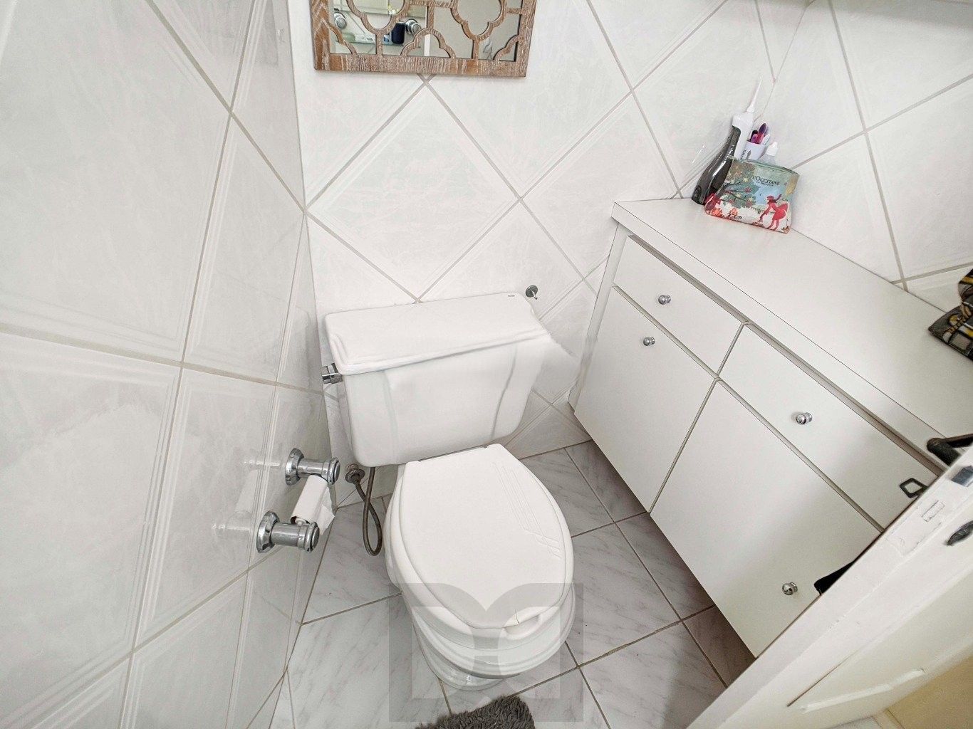 Apartamento à venda no bairro Menino Deus. Localizado em frente ao Parque Marinha do Brasil. O imóvel conta com 2 dormitórios e 1 vaga coberta. — foto 16