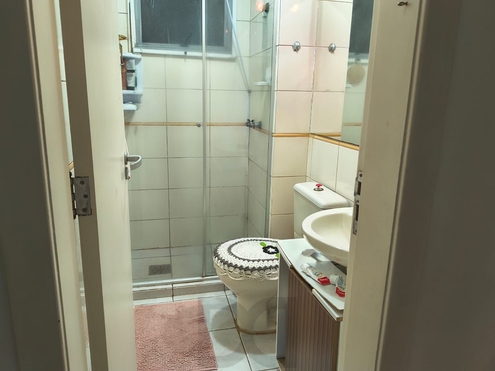 Excelente apartamento com 3 dormitórios c/ 88m² no Bairro Guarujá. — foto 8
