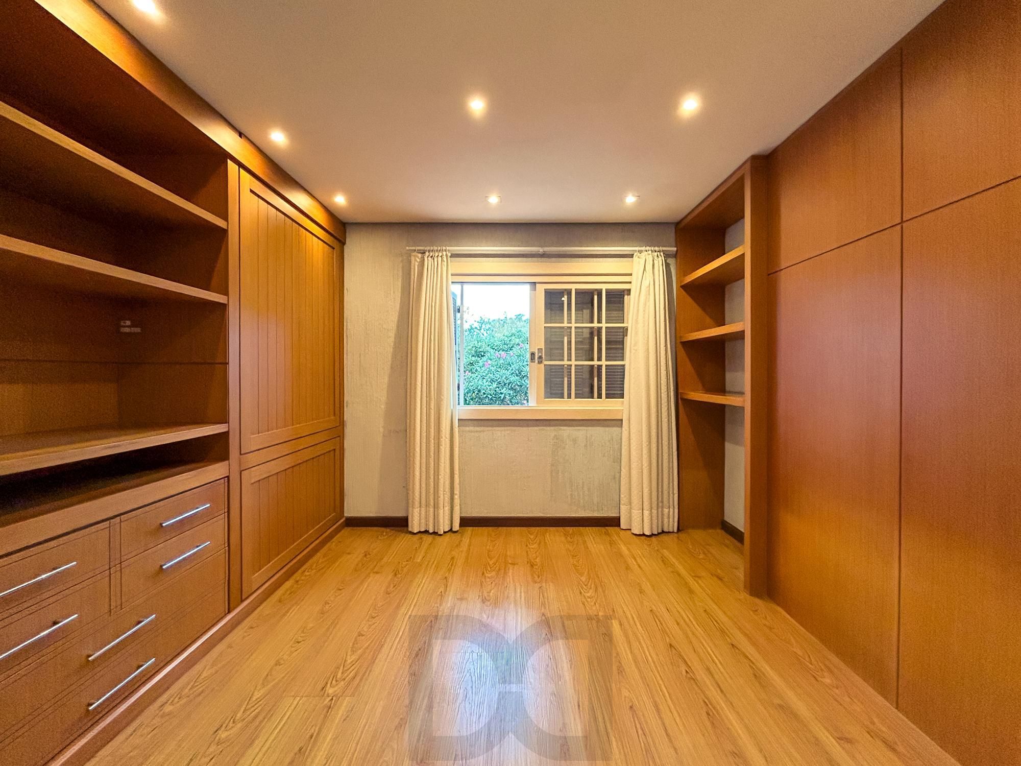 Ótima Residência no Condomínio Terra Ville, com 2 suítes. — foto 24