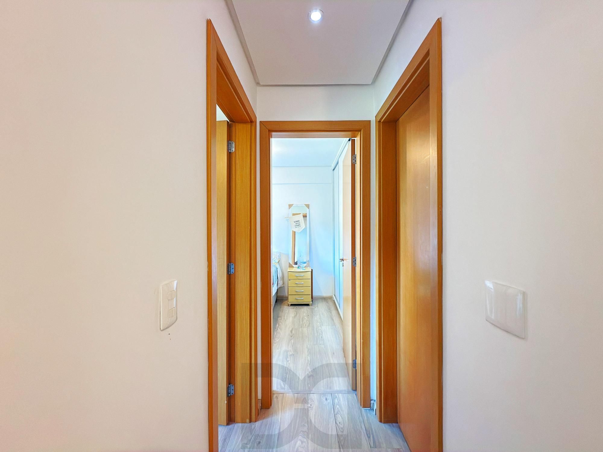 Apartamento com 2 dormitórios e 1 vaga coberta na Dea Coufal — foto 16