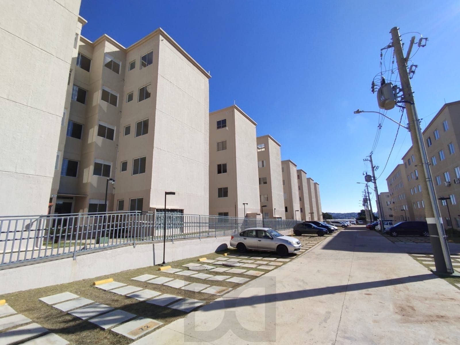Apartamento 2 quartos, sala, cozinha, banheiro, 1 vaga rotativa. — foto 3