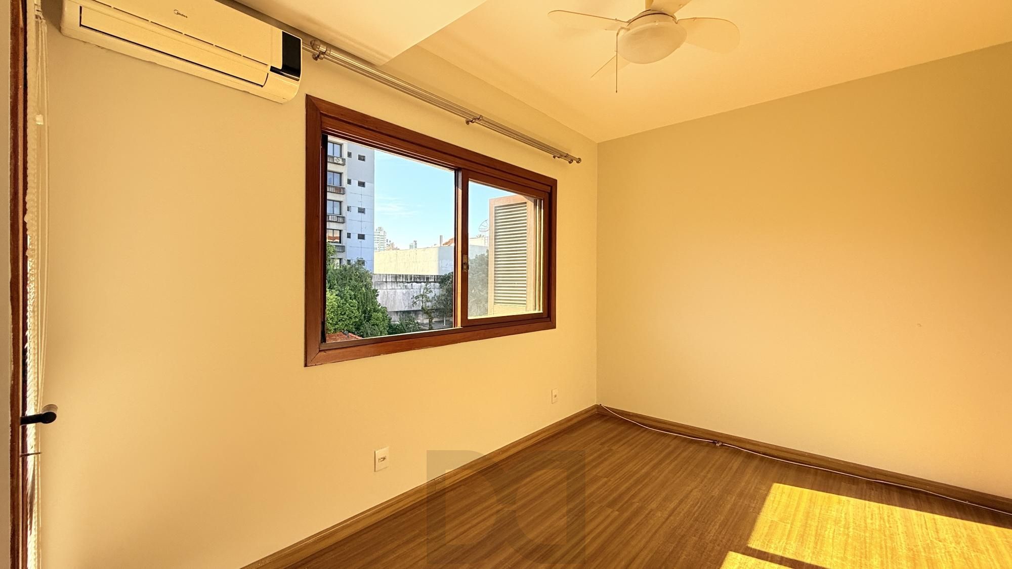 Ótimo apartamento com 3 dormitórios no Bairro Petrópolis — foto 20