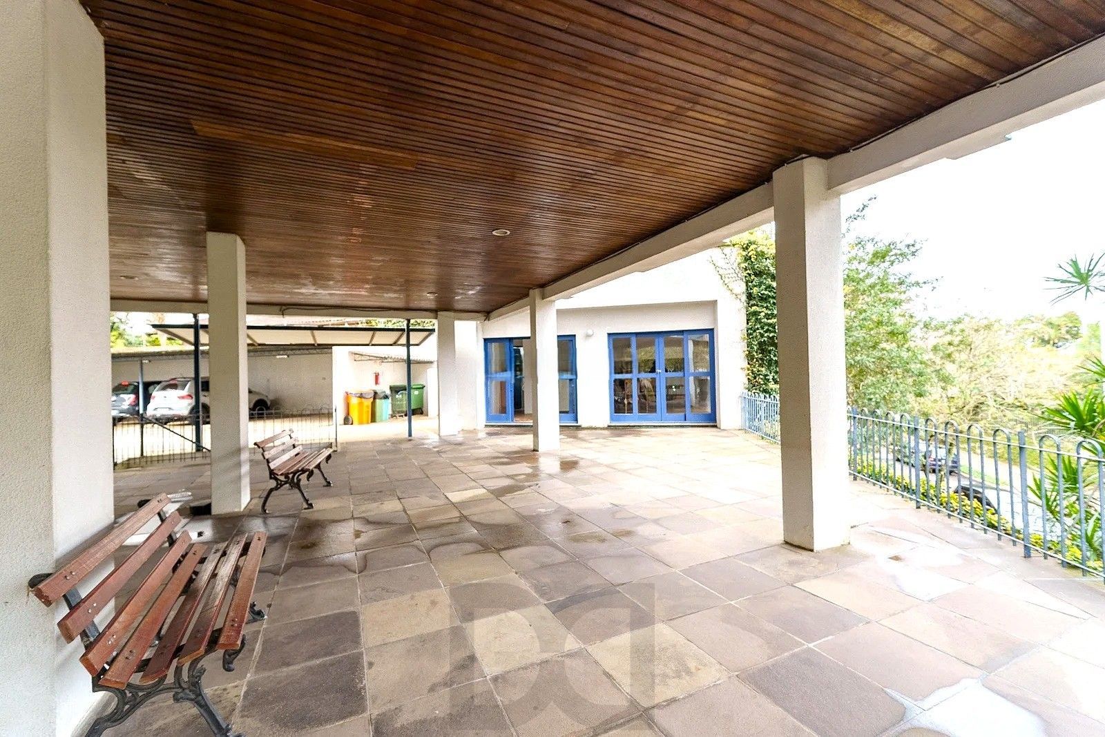 Excelente apartamento em localização privilegiada, na Avenida Dr. Nilo Peçanha com 2 dormitórios, 2 banheiros e 1 vaga de garagem. — foto 12