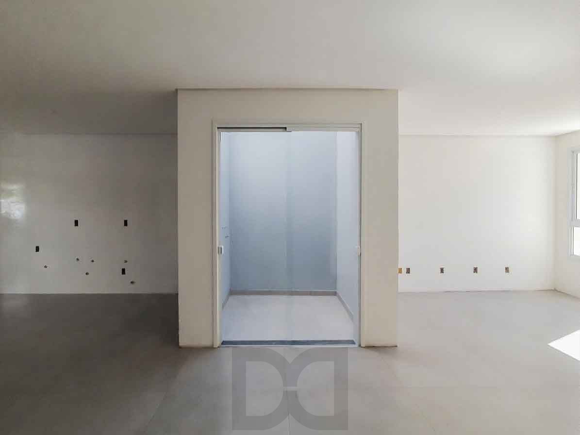 Casa em condomínio 4 D, sendo 1 dormitório, 168 m², garagem coberta — foto 6