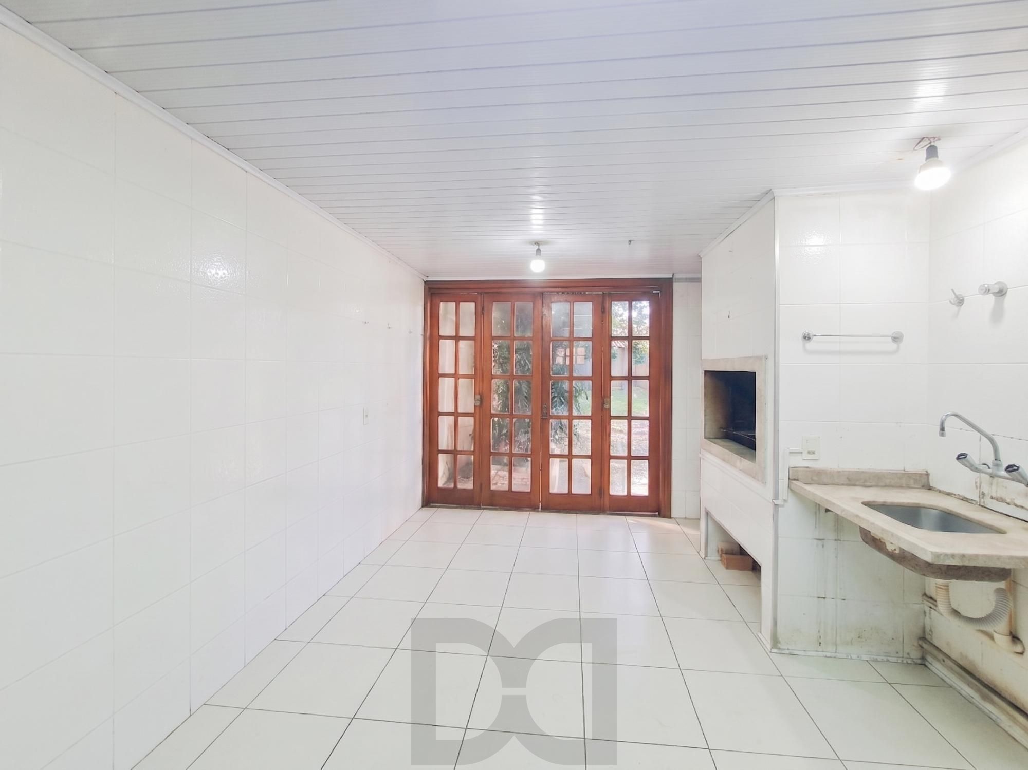 Linda e Ampla Casa com 4 dormitórios no Bairro Ipanema. — foto 17