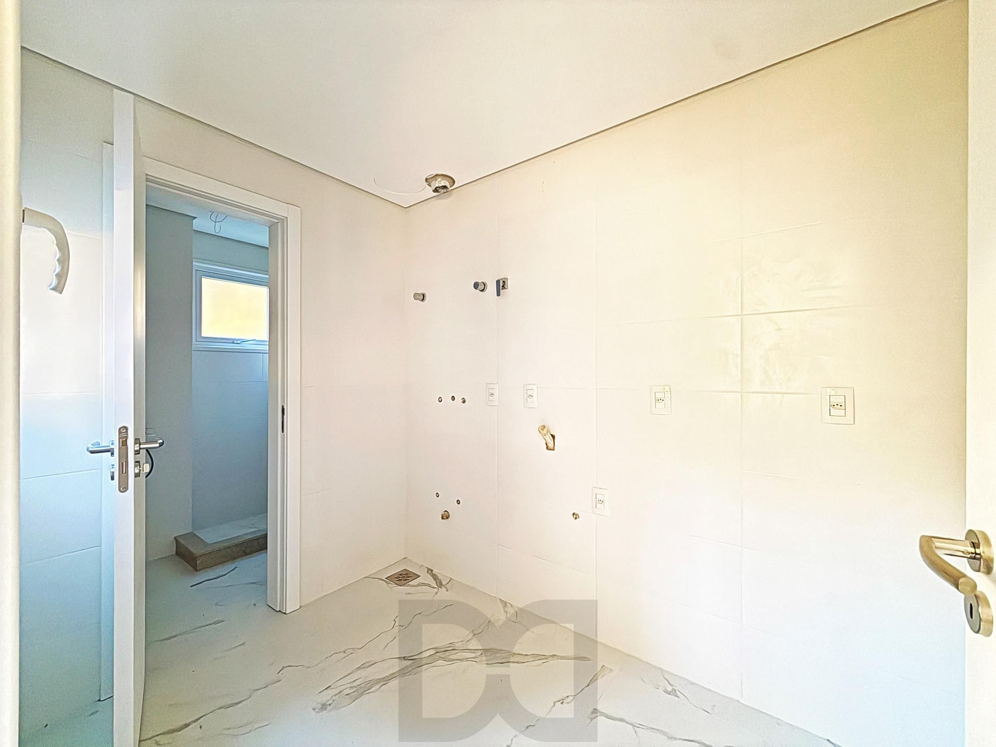 Belíssimo apartamento no Bairro Vila Conceição com 193m² privativos, 3 suítes e 4 vagas de garagem, no condomínio Altos da Chácara. — foto 37
