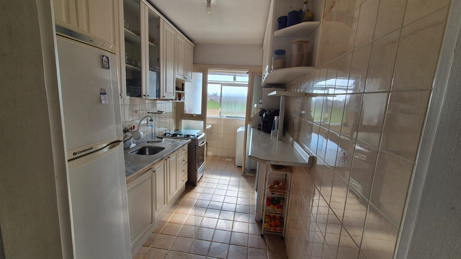 Apartamento de 2 dormitórios no Bairro Santo Antônio. — foto 11