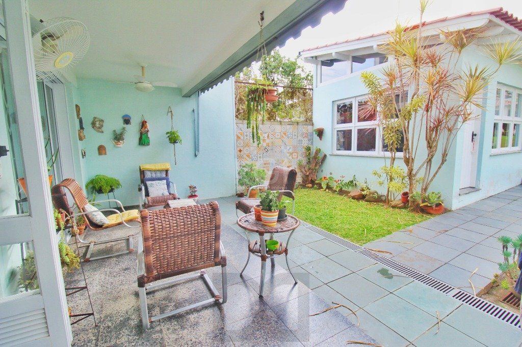 Casa em Porto Alegre, no bairro Jardim Isabel, com 4 dormitório(s), e 4 banheiro — foto 10