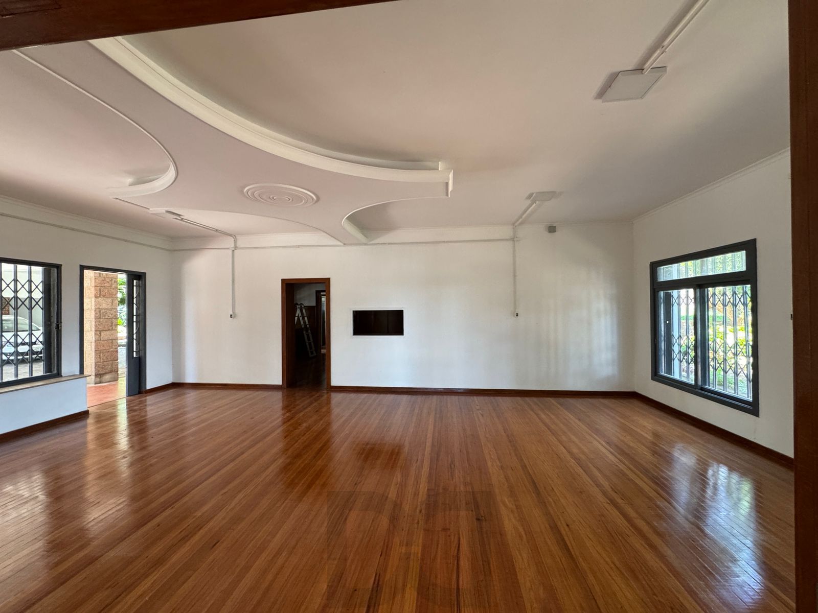Tristeza -Imóvel único- Terreno 3658 m² privativos, casa 500m², 5d, reformada — foto 7