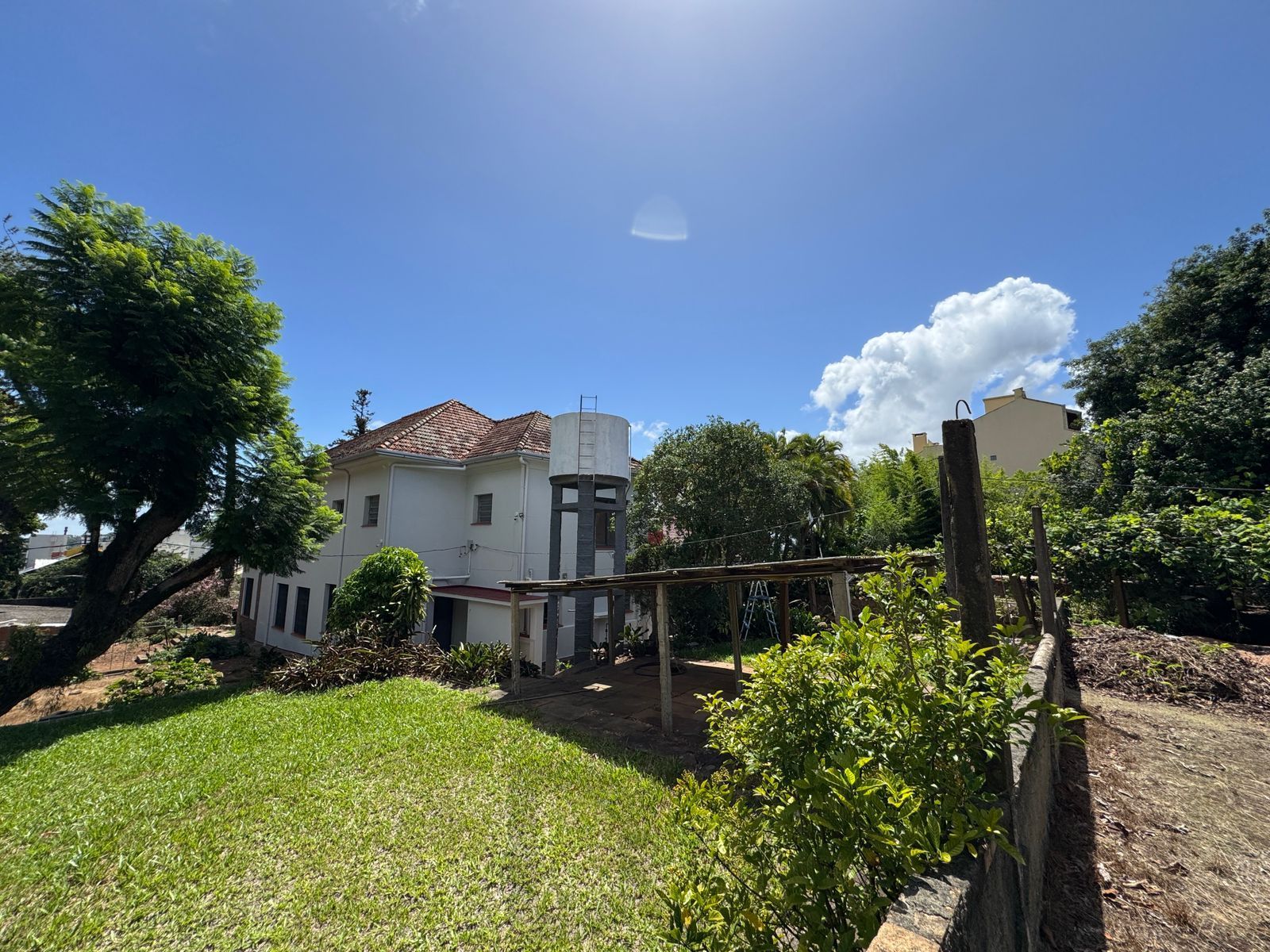 Tristeza -Imóvel único- Terreno 3658 m² privativos, casa 500m², 5d, reformada — foto 3