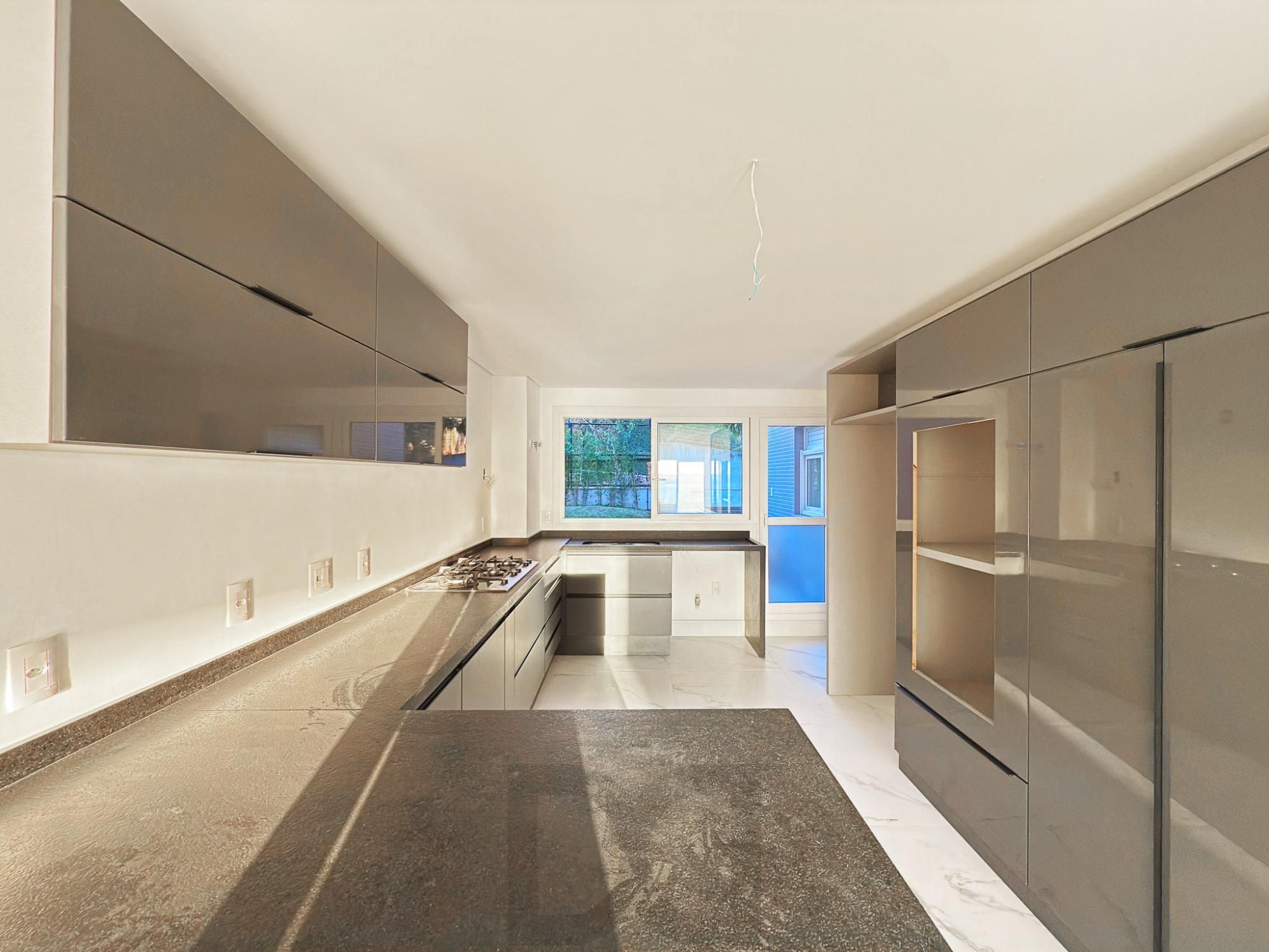 Belíssimo apartamento no Bairro Vila Conceição com 193m² privativos, 3 suítes e 4 vagas de garagem, no condomínio Altos da Chácara. — foto 14