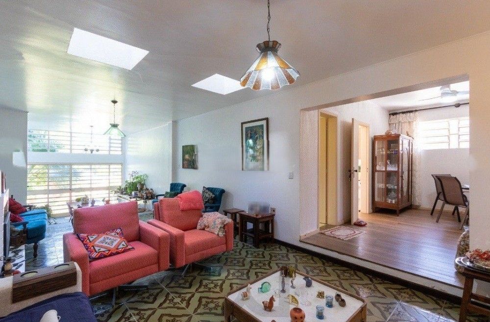 Excelente casa com 5 dormitórios, 2 suítes, 3 vagas de garagem e uma vista perene para o por do sol no Guaiba. — foto 20