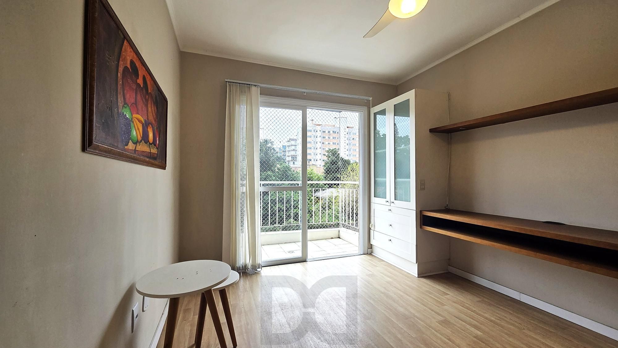 Excelente apartamento de 42m² privativos, com 1 dormitório e ótima localização na Av. Otto Niemeyer, ao lado do Zaffari. — foto 1