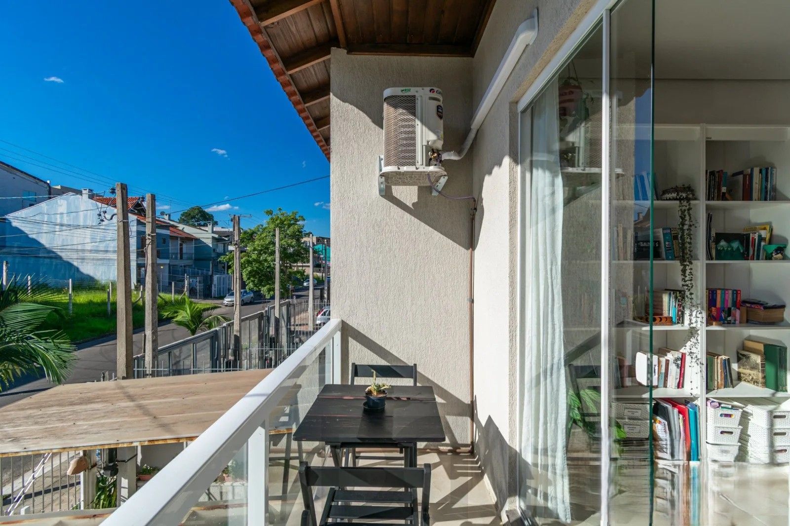 Excelente sobrado, semimobiliado, com 77m², 2 dormitórios e 1 vaga de garagem. À venda no Hípica Boulevard – Zona Sul. — foto 22