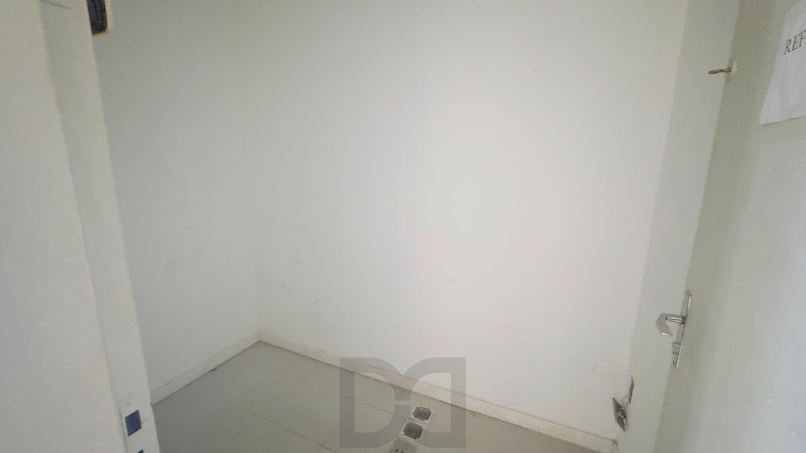 Excelente loja comercial na avenida Teresópolis, com sobreloja, 2 banheiros — foto 20