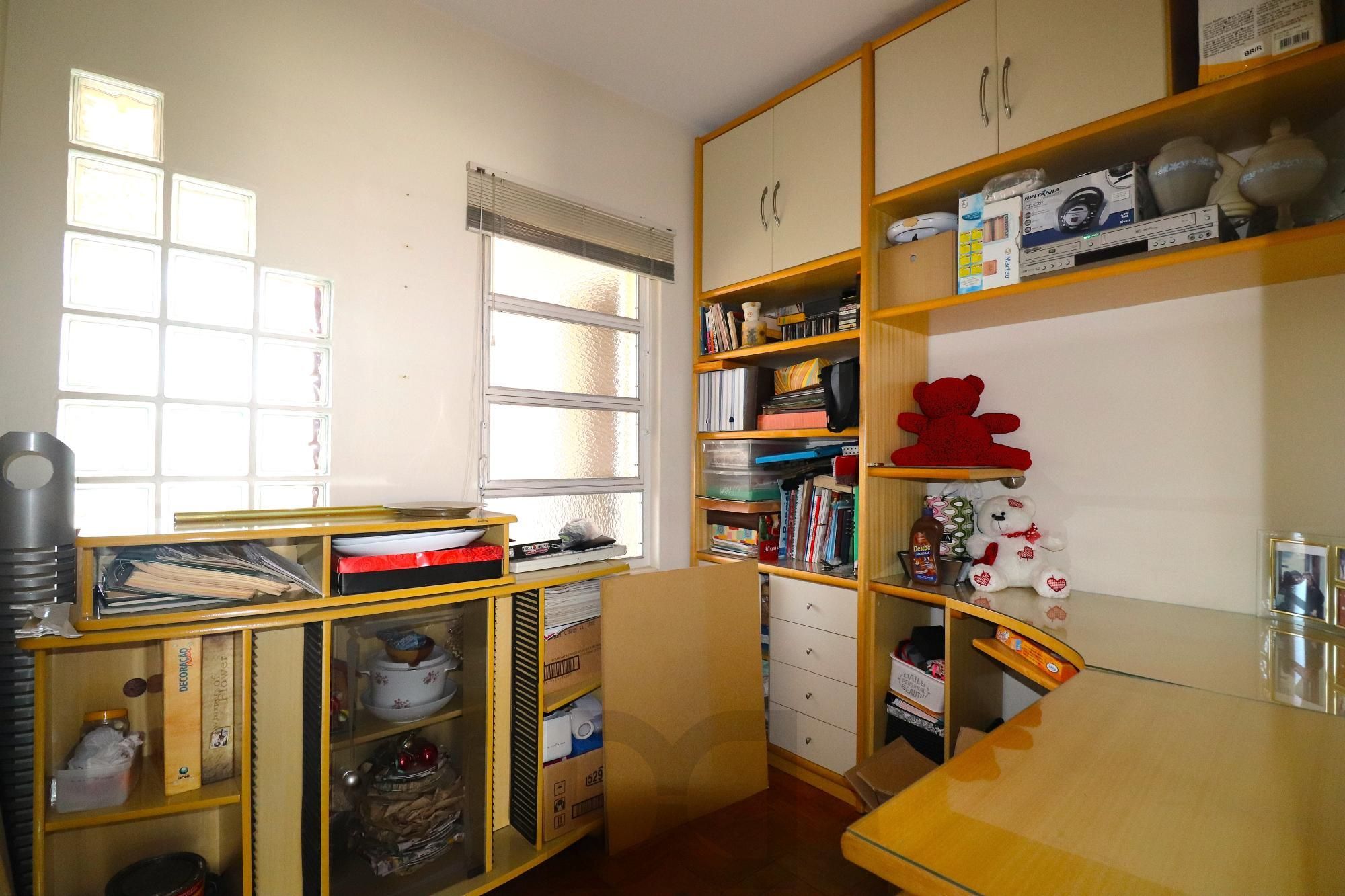 Ótimo apartamento com 79,4m2, 2 dormitórios, 1 vaga de garagem e dependencia completa. — foto 13