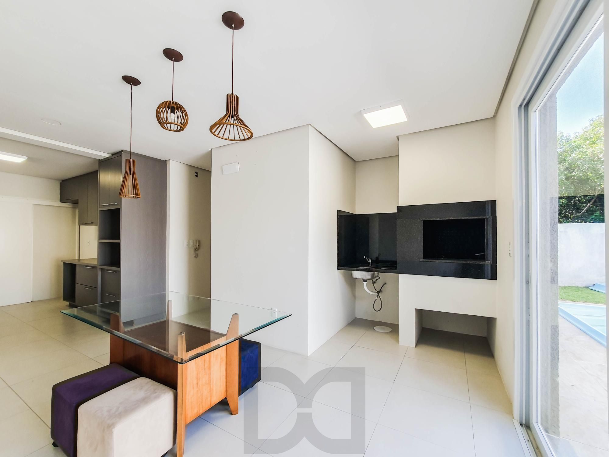 Linda casa condomínio, 3 suítes, piscina, 3 vagas cobertas. — foto 12