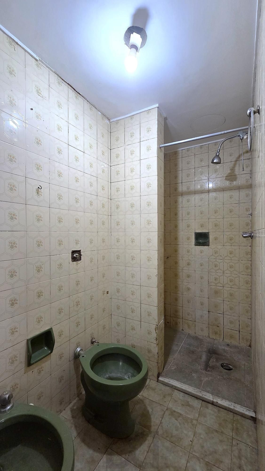 Excelente apartamento em localização privilegiada, na Avenida Dr. Nilo Peçanha com 2 dormitórios, 2 banheiros e 1 vaga de garagem. — foto 12