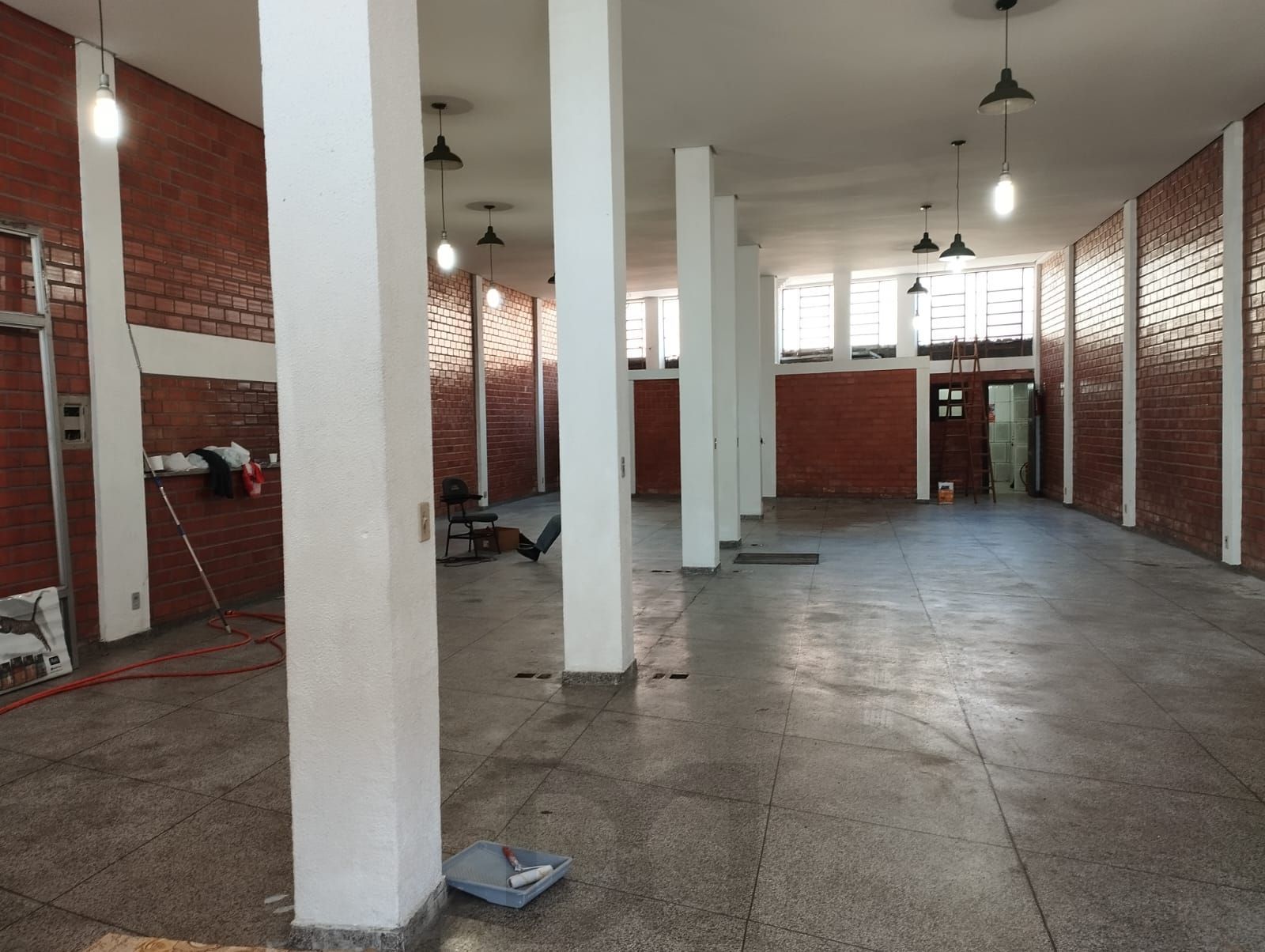 Excelente loja 270m² na Av. Cavalhada — foto 2