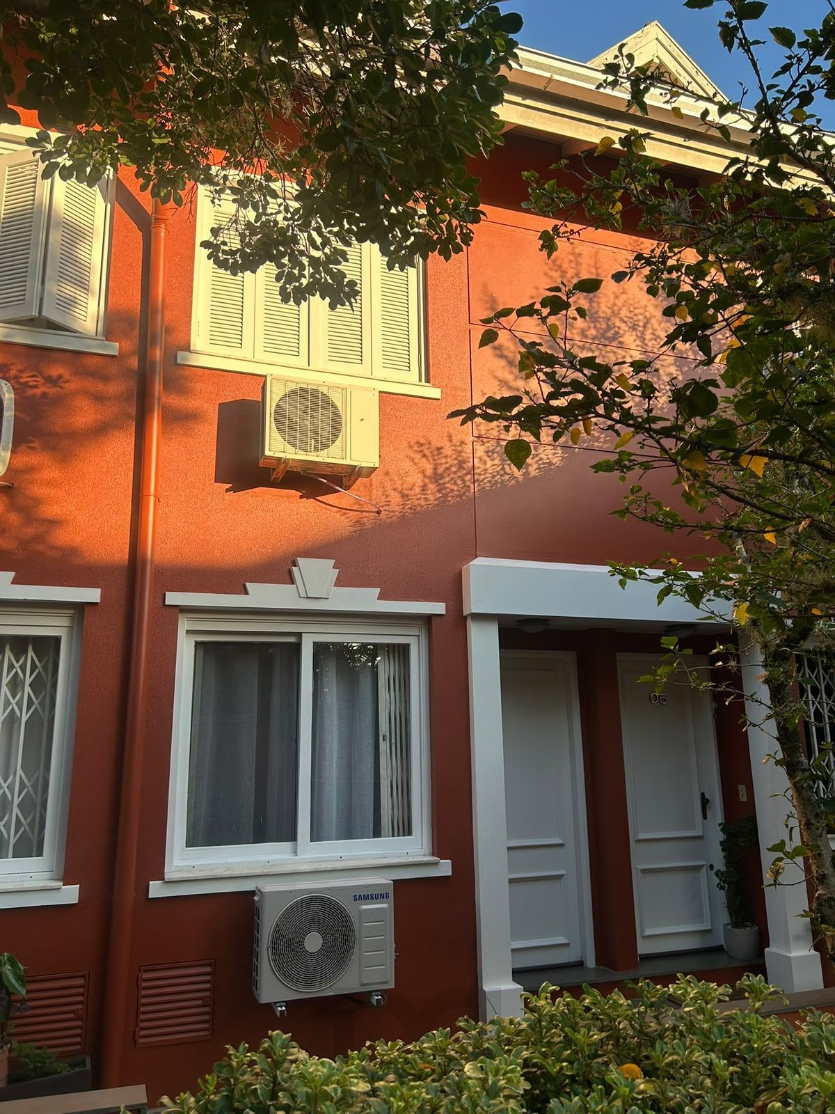 Casa condomínio 3 quartos, sendo 1 suíte, hidro e closet, 2 vagas — foto 1