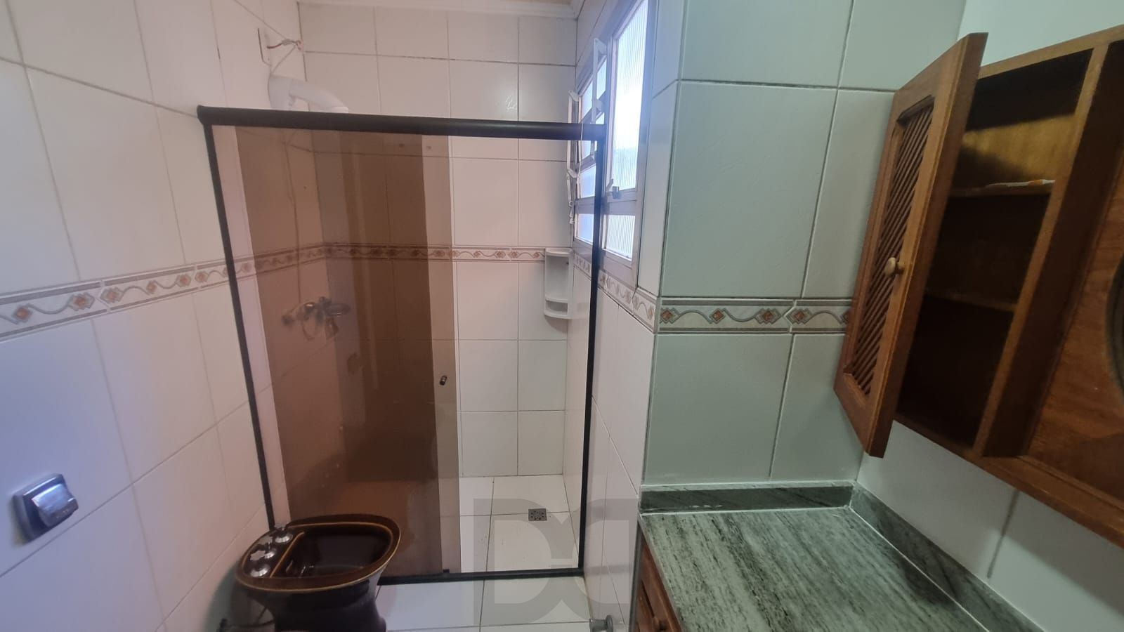 Ótima Residência com 5 dormitórios e 2 suítes. Bairro Santa Tereza. — foto 22