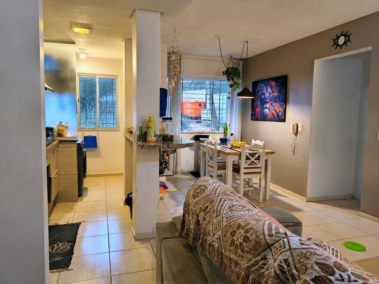 Excelente apartamento com 3 dormitórios c/ 88m² no Bairro Guarujá. — foto 4